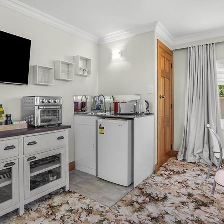 Farley Avenue Turret & Lounge Lejlighed Greytown Eksteriør billede